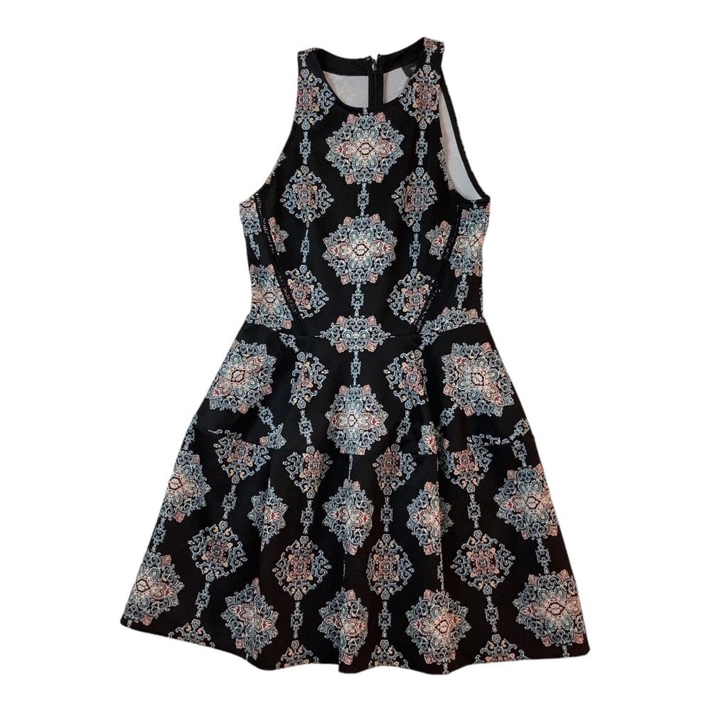 Mossimo Womens Fit & Flare Dress Size M Sleeveless Medallion Print Back Zip